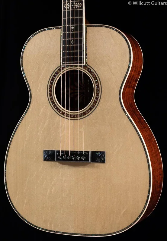 Martin Custom Shop 00 “The Ornamental” (557)