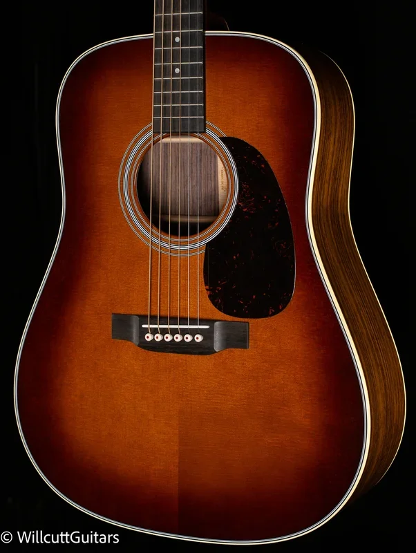 Martin D-28 Ambertone (459)