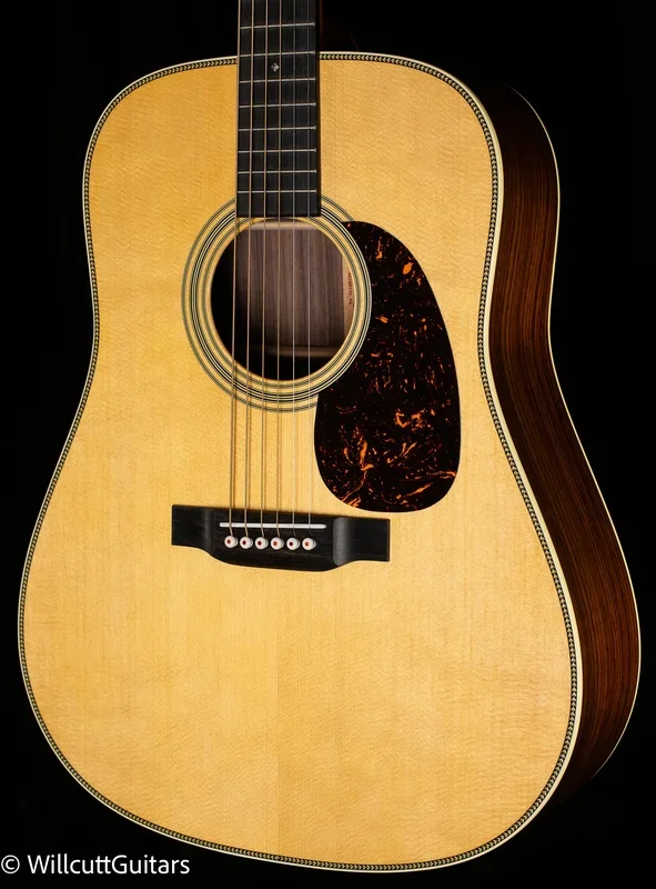 Martin HD-28 (408)