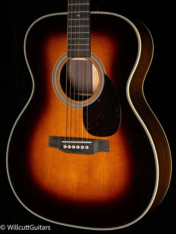 Martin OM-28 Sunburst (095)