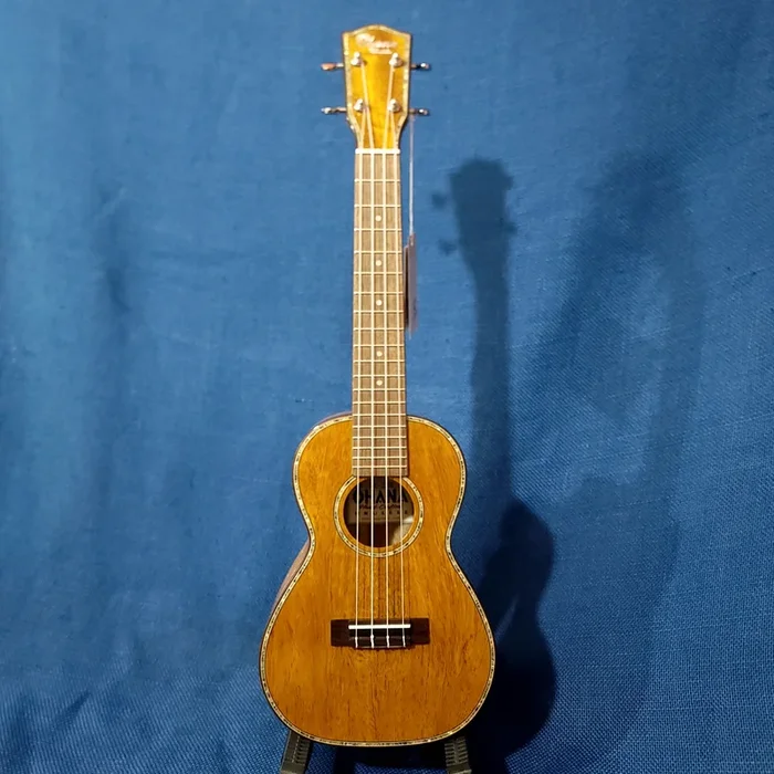 Ohana Concert CK-220G All Solid Mango Gloss Ukulele h320