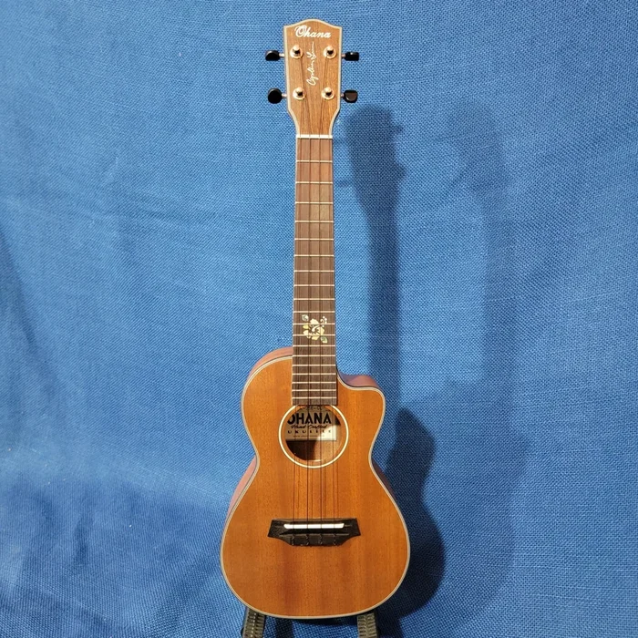 Ohana Concert CK-25CE-CL Cynthia Lin Model Acoustic/Electric Solid Mahogany Top Cutaway Ukulele w/ Bag P093
