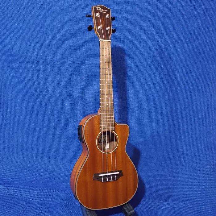 Ohana Concert CK-35CE Blem All Solid Mahogany Cutaway A/E Ukulele -458