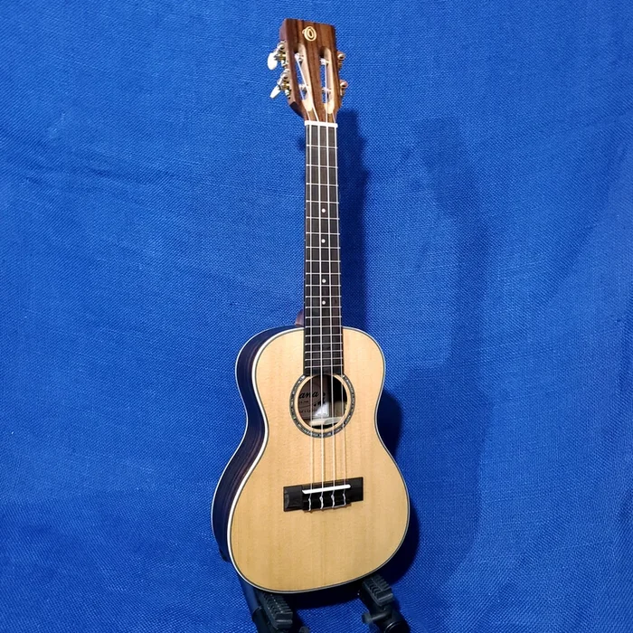Ohana Concert CK-70R Solid Spruce Top / Laminate Rosewood Slotted Headstock Ukulele -999