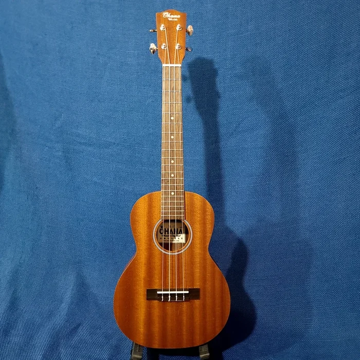 Ohana Tenor Starter Pack TK-10 Laminate Mahogany Ukulele Bag, Tuner, Strap, Button h412