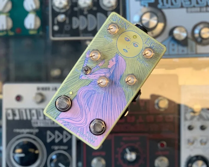 Old Blood Noise Endeavors Sunlight – Banana Edition ?