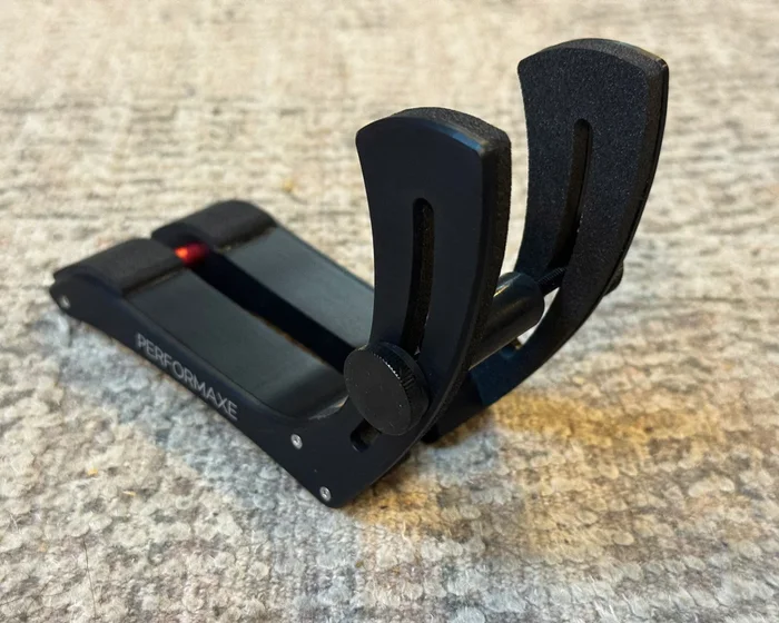 Performaxe Guitar Leg Rest
