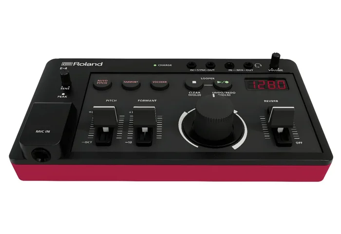 Roland AIRA E-4 Voice Tweaker