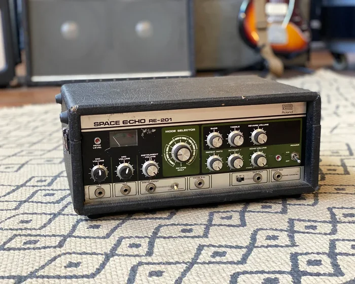 Roland RE-201 Space Echo Tape Delay – Serviced