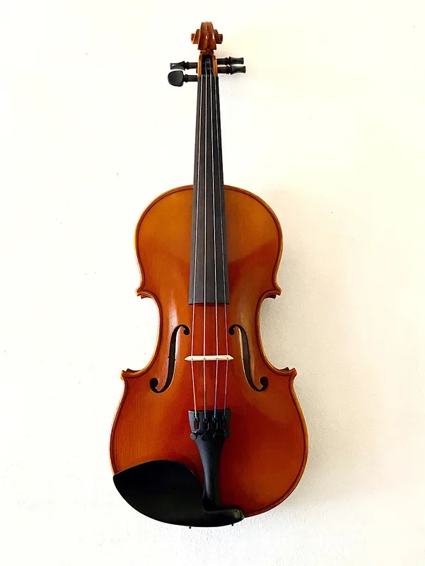 Serafina DX 1/8 violin with free case, bow, rosin & polish cloth