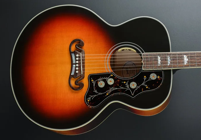 SJ-200 Standard – Tri Burst