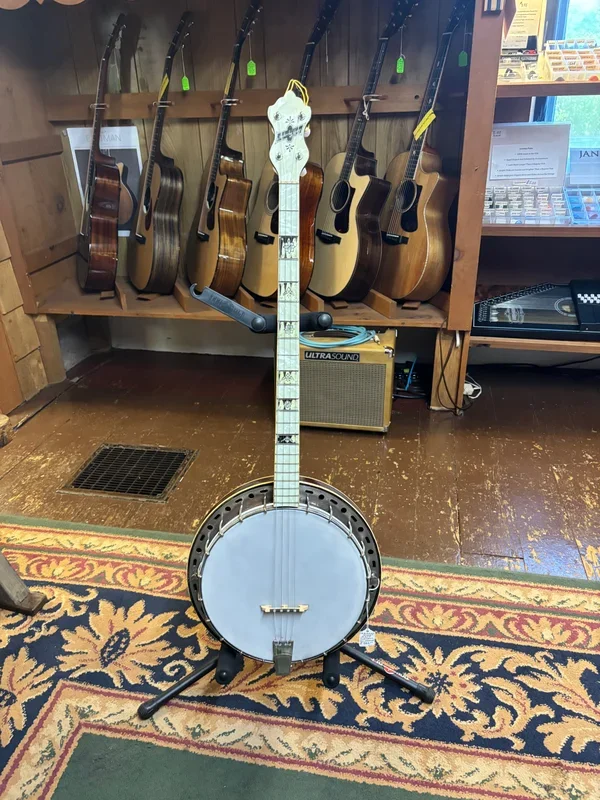 Slingerland Melody King Plectrum 4-String Resonator Banjo – USED