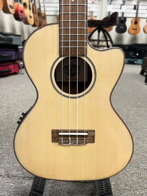 Sound Smith SSM-26CE Solid Spruce/Spalted Maple Electric Tenor Ukulele – Pre Loved