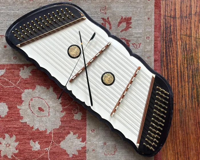 Thai Khim – Hammered Dulcimer
