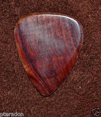 Timber Tones II Exotic Wood Guitar Pick Burma Padouk