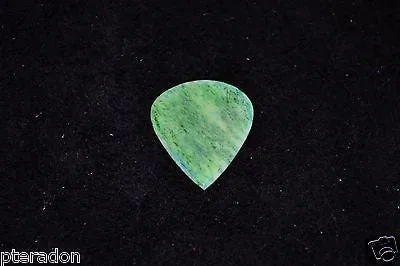 Timber Tones Jazzy Tones Regular Buffalo Bone Guitar Picks Green