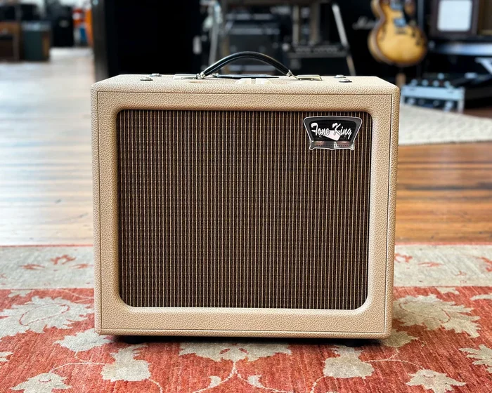 Tone King Amplifiers Gremlin 5 Watt 1×12″ Boutique Tube Guitar Amplifier