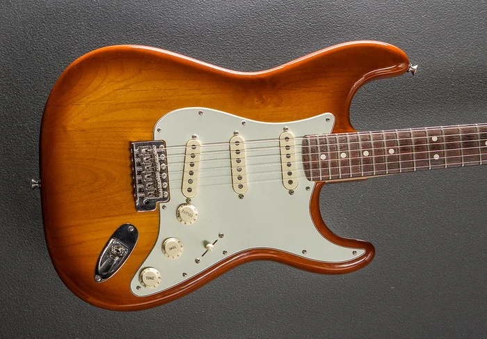 Used American Performer Strat ’22