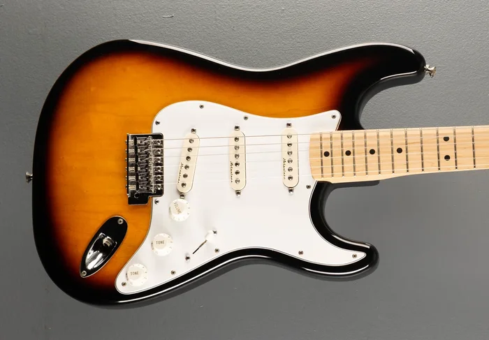 USED MIM Standard Stratocaster, ’96