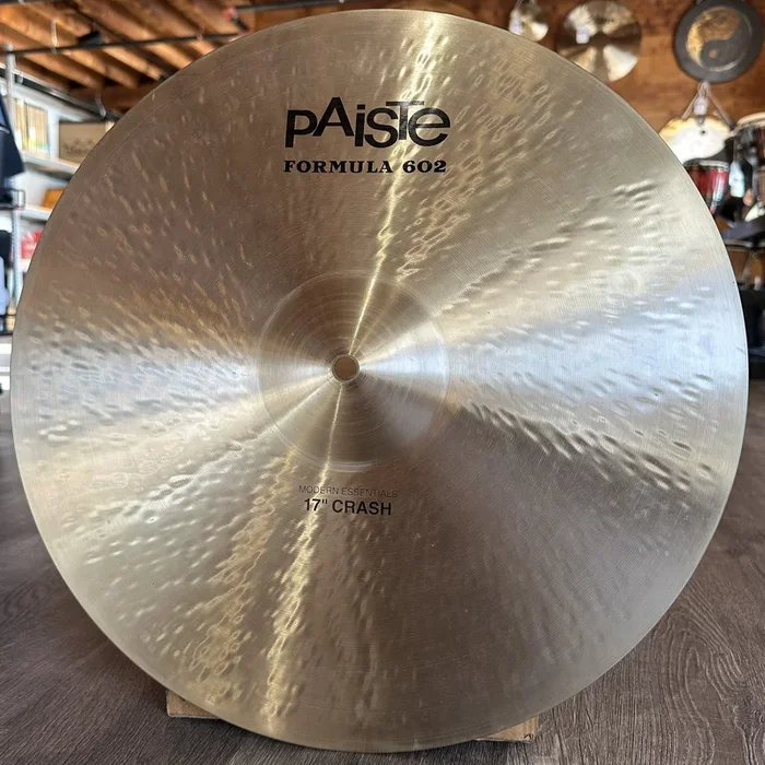 Used Paiste Formula 602 Modern Essentials Crash 17″