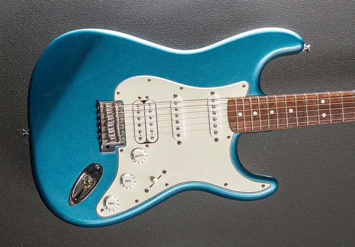 Used Standard HSS Strat ’08