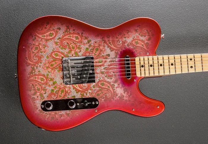 Used Vintage Custom 1968 NOS Pink Paisley Tele ’24