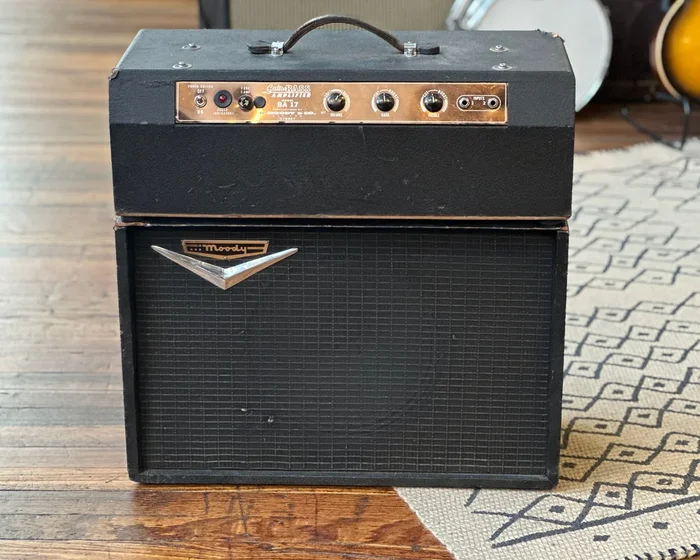 Vintage Moody BA17 Valve Amplifier