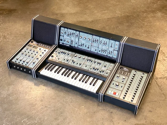 Vintage Roland System 100 Synthesizer Complete System ??
