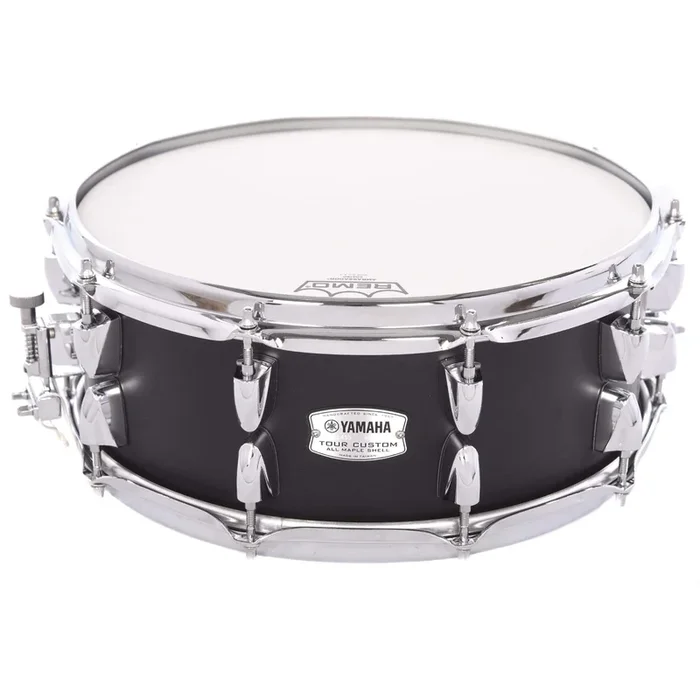 Yamaha 5.5×14 Tour Custom Snare Drum Licorice Satin