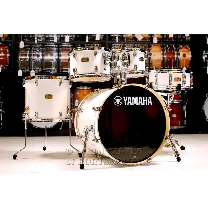 Yamaha Stage Custom Birch 5pc Drum Set w/20″ BD Pure White