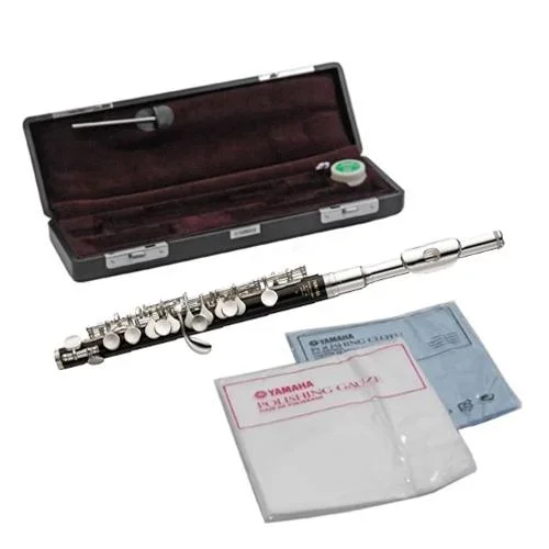 Yamaha YPC-32 Piccolo
